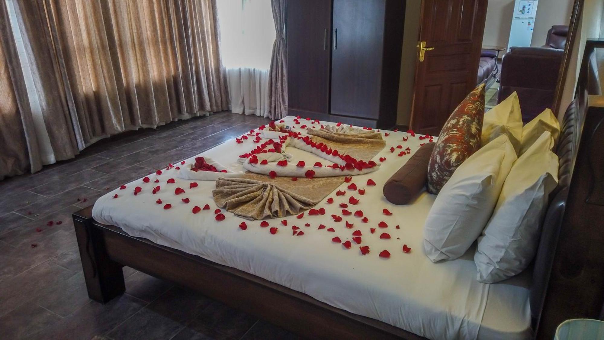 67 Airport Hotel Nairobi Mlolongo Экстерьер фото