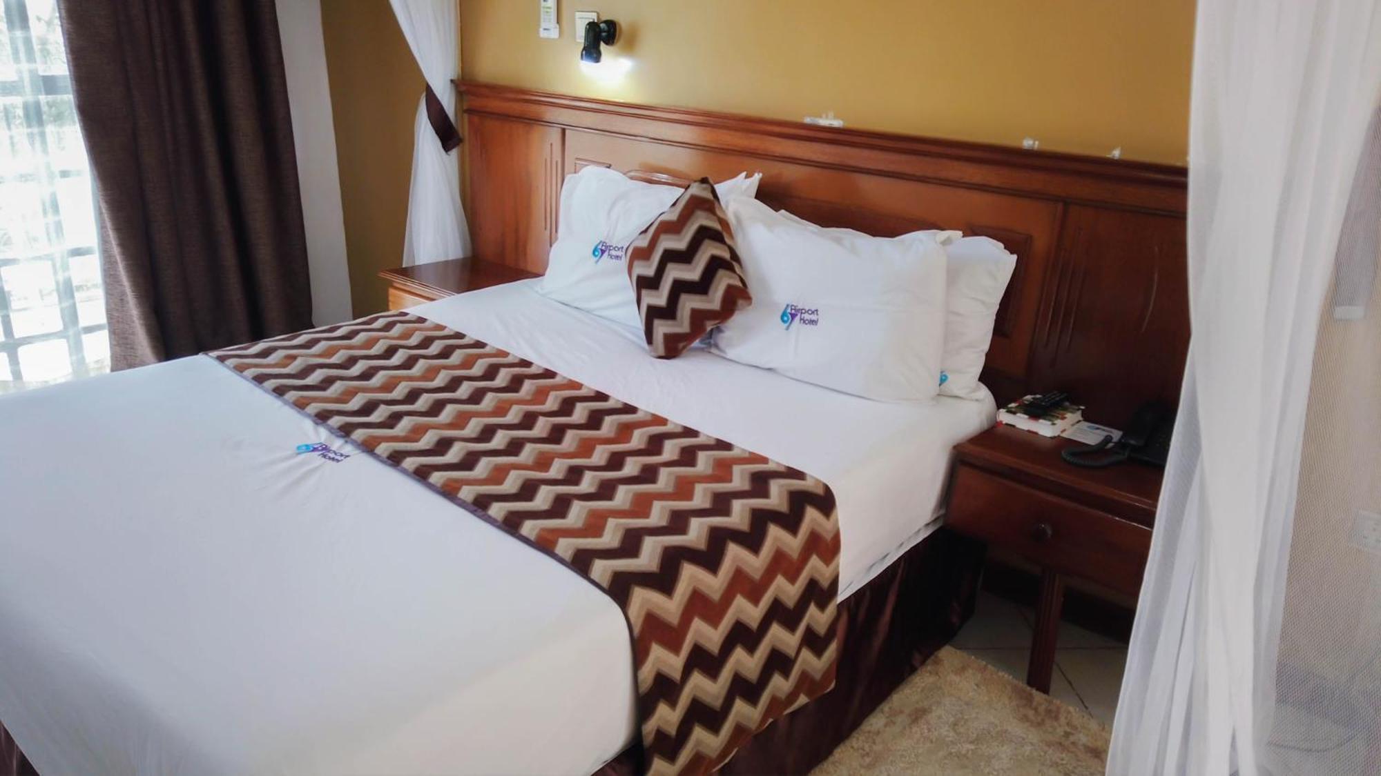 67 Airport Hotel Nairobi Mlolongo Экстерьер фото