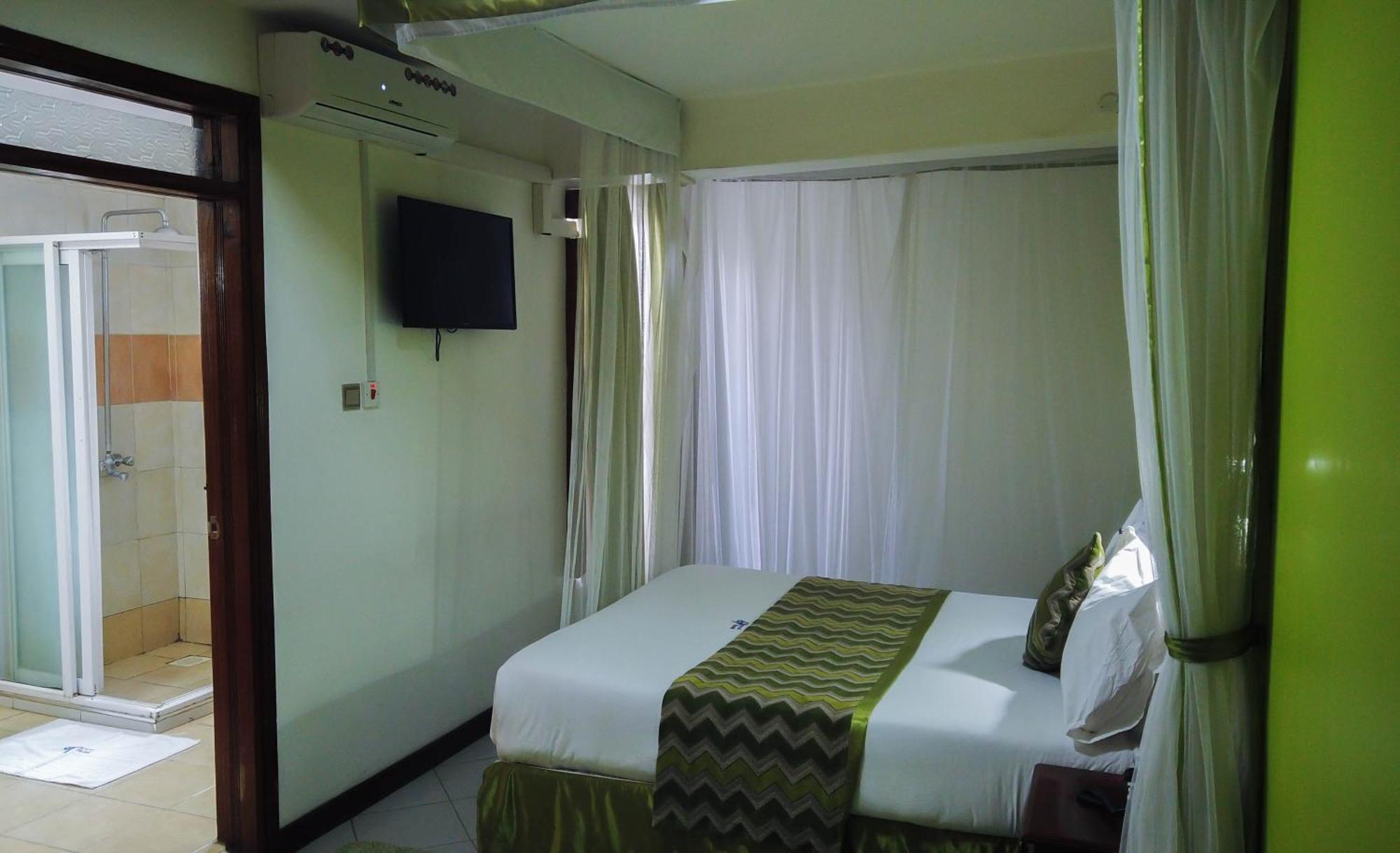 67 Airport Hotel Nairobi Mlolongo Экстерьер фото