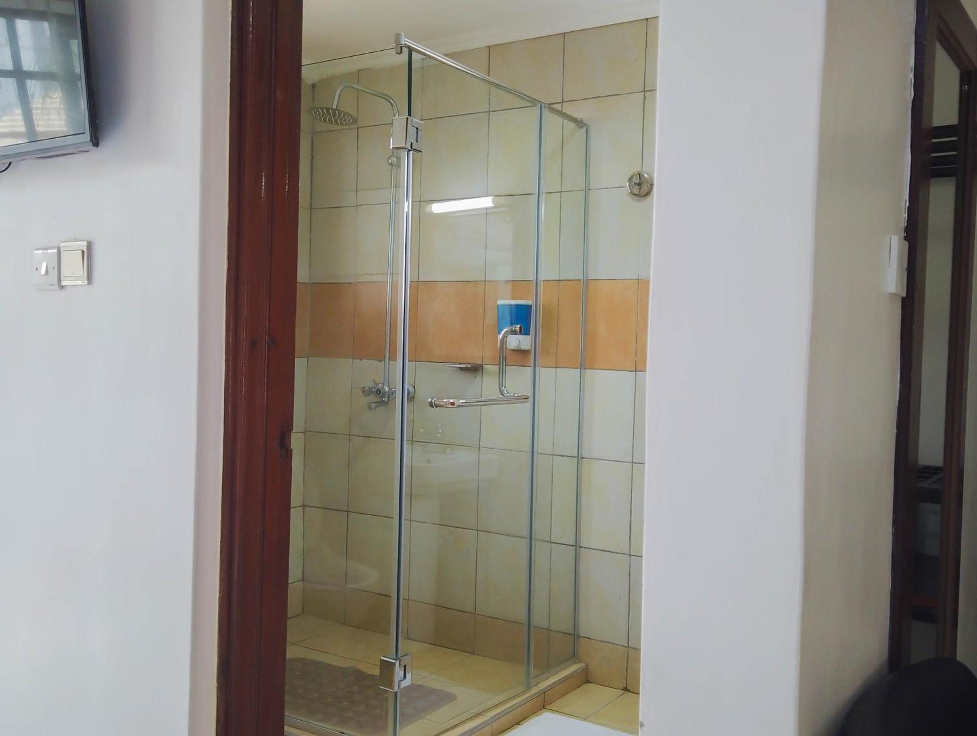 67 Airport Hotel Nairobi Mlolongo Экстерьер фото